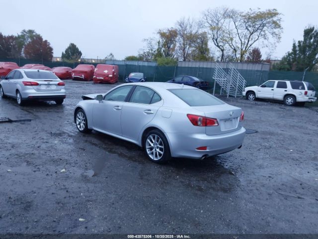2011 LEXUS IS 250 JTHCF5C24B5045565 Photo 2
