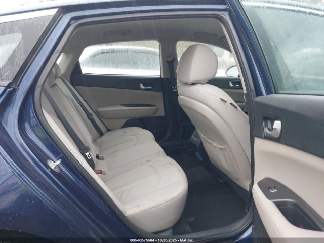 2018 KIA OPTIMA 5XXGT4L31JG258904 Photo 7