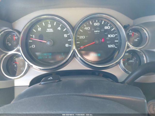 2011 CHEVROLET SILVERADO 1500 1GCRCSE05BZ447165 Photo 6