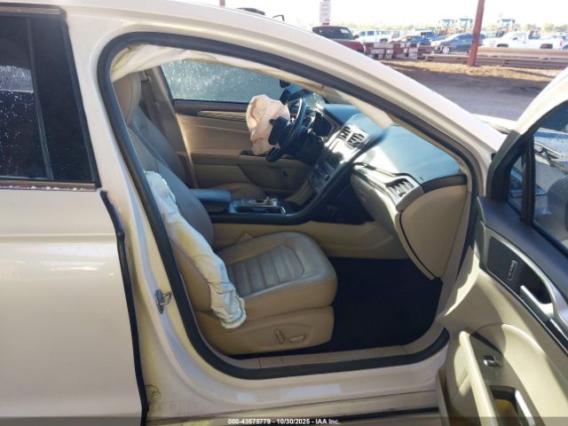 2018 FORD FUSION ENERGI 3FA6P0PU1JR246481 Photo 4