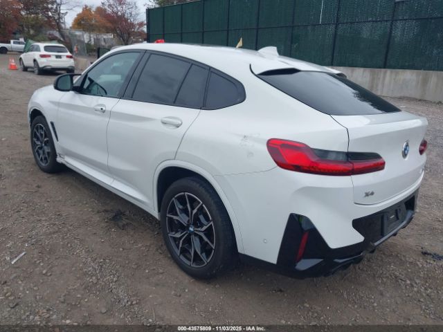 2023 BMW X4 5UX43DT07P9T34171 Photo 2