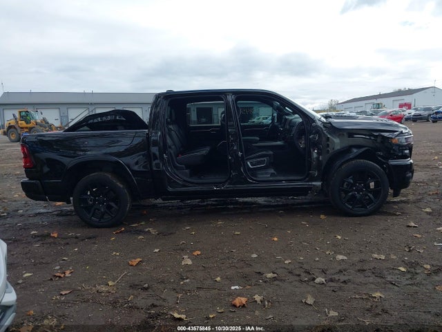 RAM 1500 Laramie 4x4 5'7 Box 2025 1C6SRFJP3SN746839 Image 14