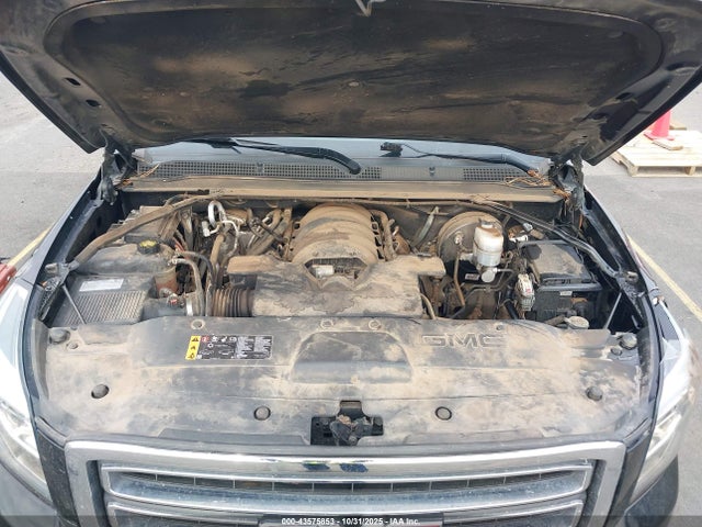 1GKS2GKCXKR353562 GMC Yukon Xl Slt