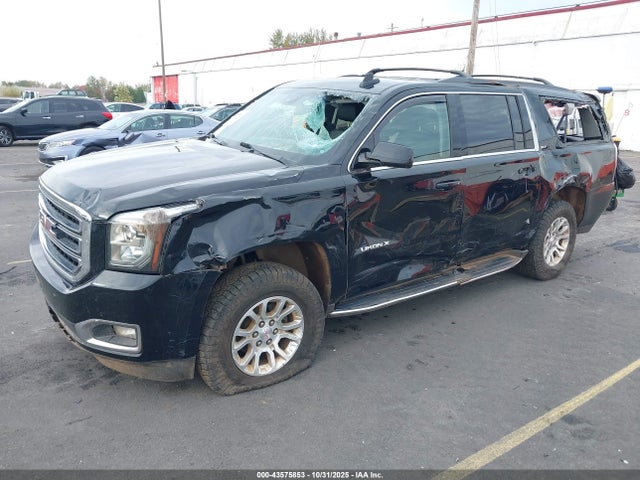 1GKS2GKCXKR353562 GMC Yukon Xl Slt