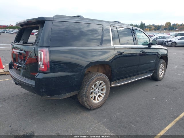 1GKS2GKCXKR353562 GMC Yukon Xl Slt