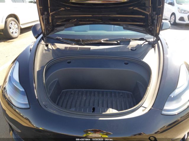 2023 TESLA MODEL 3 5YJ3E1EA1PF592526 Photo 9