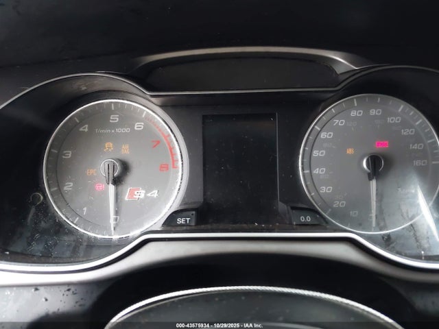 2014 Audi S4 3.0t Premium Plus მანქანა იყიდება აუქციონზე, vin: WAUBGAFL1EA039769, აუქციონის ნომერი: 43575934