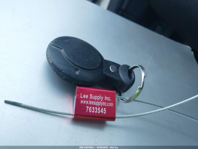 2008 MINI COOPER CLUBMAN WMWML33578TP97081 Photo 10