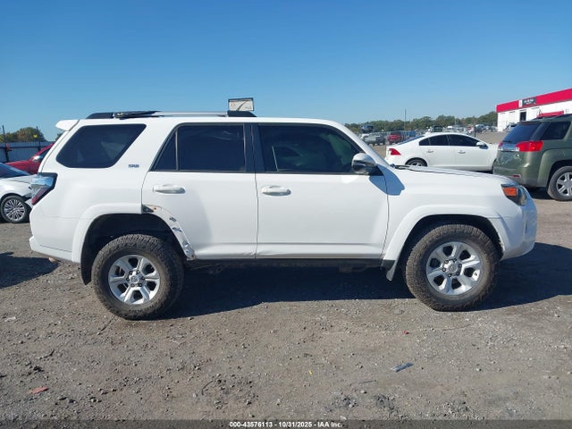 Продаж на аукціоні авто 2020 Toyota 4runner Sr5 Premium, vin: JTEBU5JR9L5769851, номер лоту: 43576113
