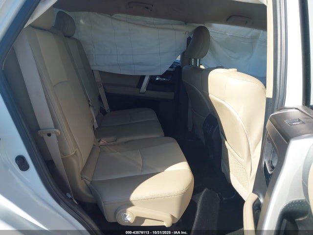 2020 TOYOTA 4RUNNER JTEBU5JR9L5769851 Photo 7