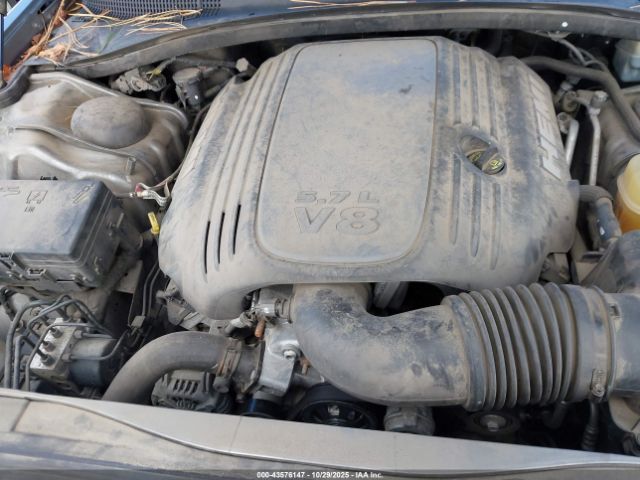 2011 CHRYSLER 300C 2C3CK6CTXBH611883 Photo 9