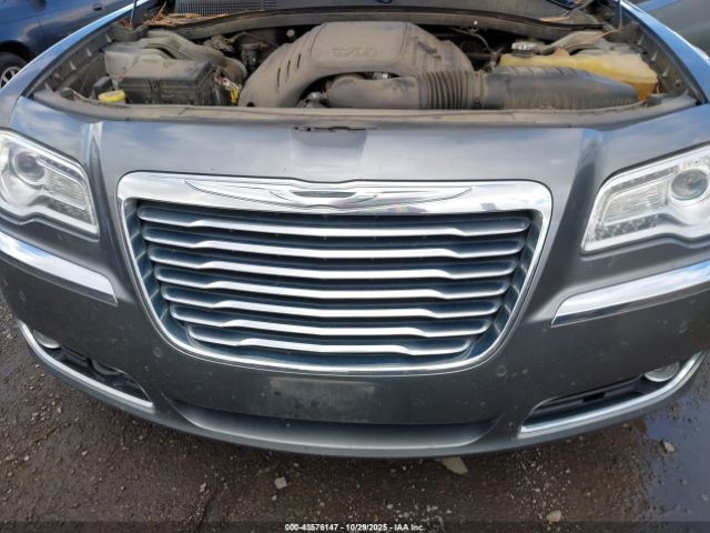 2011 CHRYSLER 300C 2C3CK6CTXBH611883 Photo 5