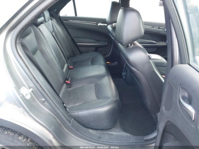 2011 CHRYSLER 300C 2C3CK6CTXBH611883 Photo 7