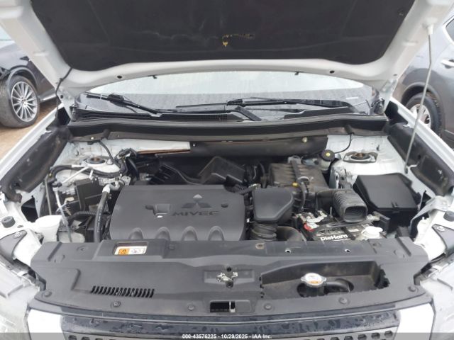 2020 MITSUBISHI OUTLANDER JA4AD2A36LZ027419 Photo 9