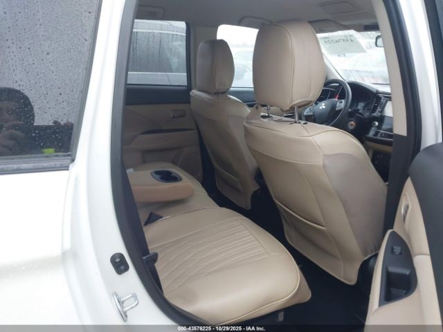 2020 MITSUBISHI OUTLANDER JA4AD2A36LZ027419 Photo 7