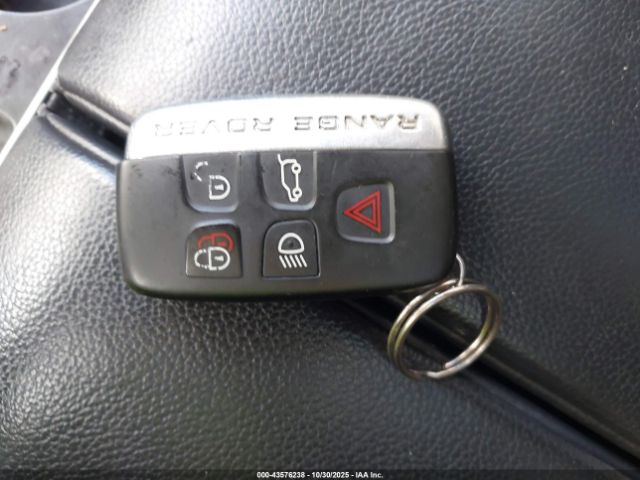 2018 LAND ROVER RANGE ROVER VELAR SALYL2RV0JA711156 Photo 10