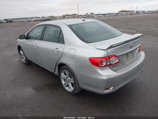 2013 TOYOTA COROLLA 2T1BU4EE3DC035426 Photo 2