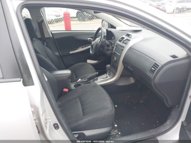 2013 TOYOTA COROLLA 2T1BU4EE3DC035426 Photo 4
