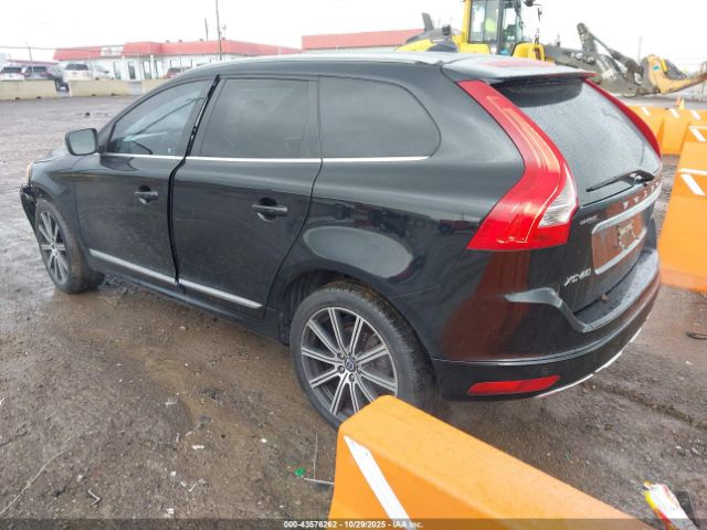 2015 VOLVO XC60 YV440MDK5F2671615 Photo 2