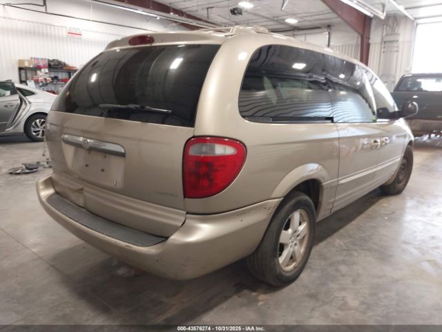 2002 CHRYSLER TOWN & COUNTRY 2C8GP64L72R528109 Photo 3