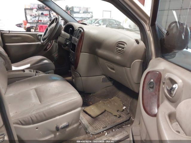 2002 CHRYSLER TOWN & COUNTRY 2C8GP64L72R528109 Photo 4