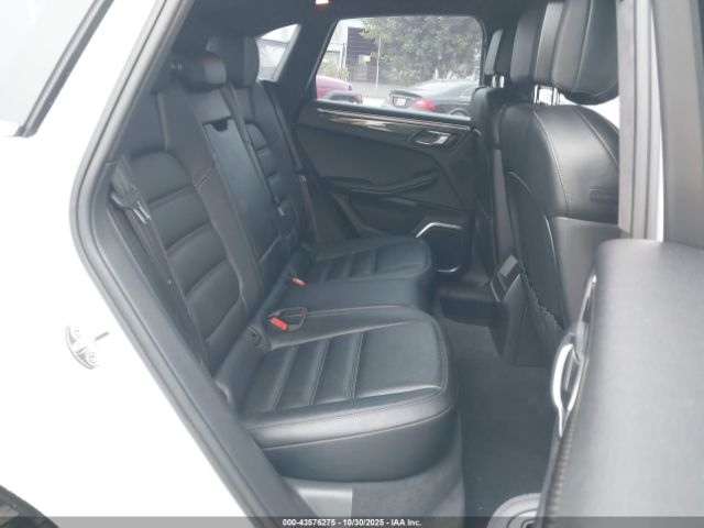 2015 PORSCHE MACAN WP1AF2A56FLB90059 Photo 7
