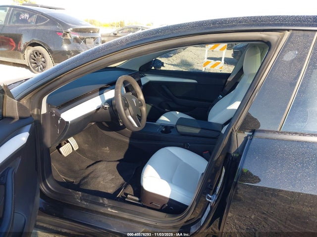 2022 TESLA MODEL 3 5YJ3E1EC4NF268727 Photo 4