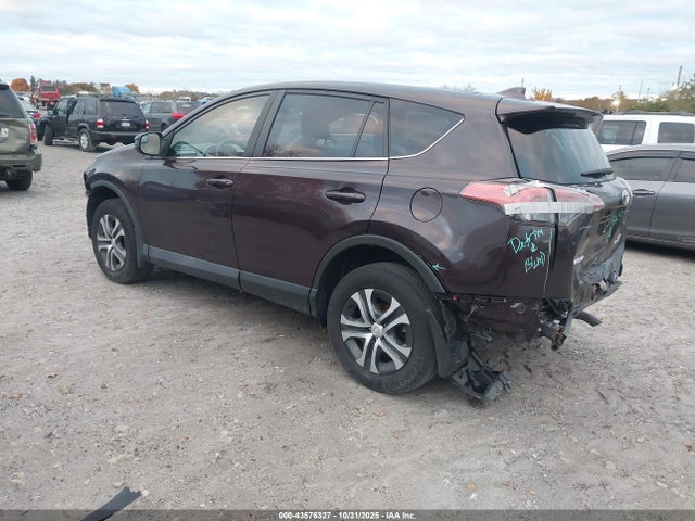 43576327 :رقم المزاد ، 2T3BFREV1JW791636 vin ، 2018 Toyota Rav4 Le مزاد بيع