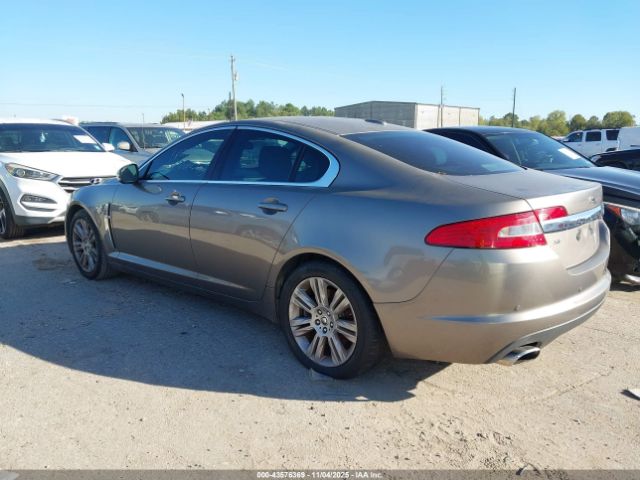 2010 JAGUAR XF SAJWA0FA1AHR53747 Photo 2