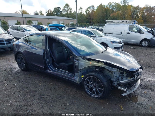 2021 TESLA MODEL 3 5YJ3E1EB3MF085843 Photo 0
