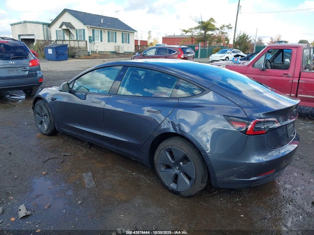 2021 TESLA MODEL 3 5YJ3E1EB3MF085843 Photo 2