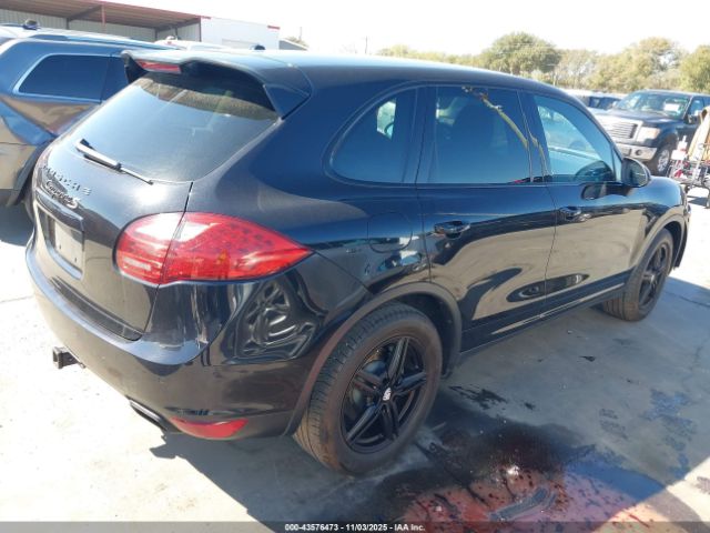 2011 PORSCHE CAYENNE WP1AB2A2XBLA45263 Photo 3