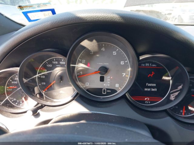 2011 PORSCHE CAYENNE WP1AB2A2XBLA45263 Photo 6