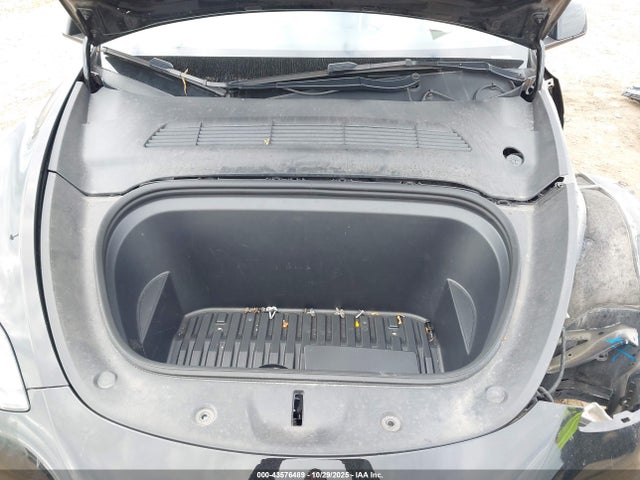 2022 TESLA MODEL Y 7SAYGDEF4NF468117 Photo 9