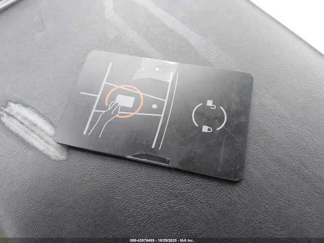 2022 TESLA MODEL Y 7SAYGDEF4NF468117 Photo 10