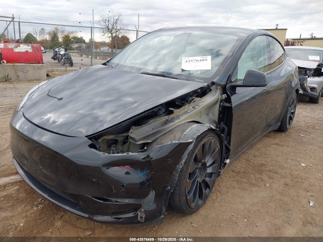 2022 TESLA MODEL Y 7SAYGDEF4NF468117 Photo 5