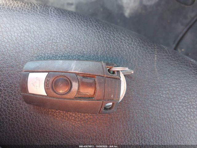 2011 BMW 328I WBAPK7G58BNN77557 Photo 10