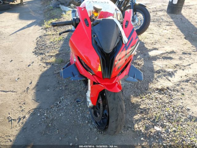 2024 BMW S 1000 WB10E6308R6K11633 Photo 4