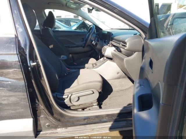 2024 HYUNDAI KONA KM8HC3AB6RU050172 Photo 4