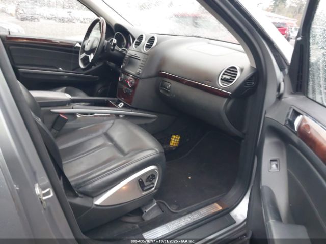 2010 MERCEDES-BENZ GL 550 4JGBF8GE0AA538731 Photo 4