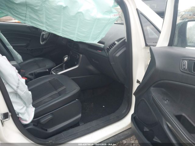 2021 FORD ECOSPORT MAJ6S3JL6MC441818 Photo 4