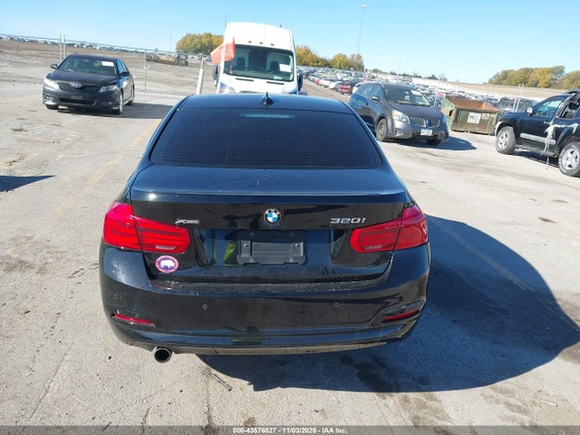 Aukcja sprzedaży 2017 Bmw 320i Xdrive, vin: WBA8E5G32HNU43036, numer aukcji: 43576827