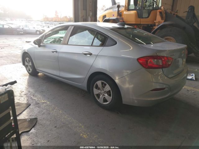 2017 CHEVROLET CRUZE 1G1BC5SMXH7243159 Photo 2