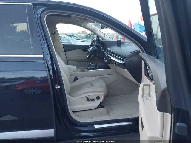2017 AUDI Q7 WA1VAAF74HD020280 Photo 4