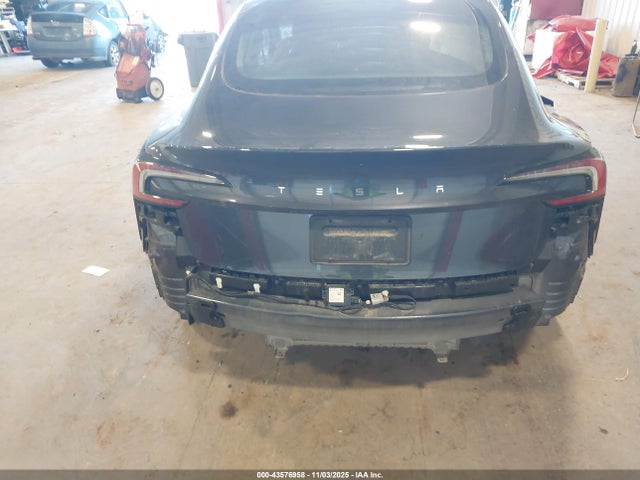 2024 TESLA MODEL 3 5YJ3E1EA8RF864878 Photo 5