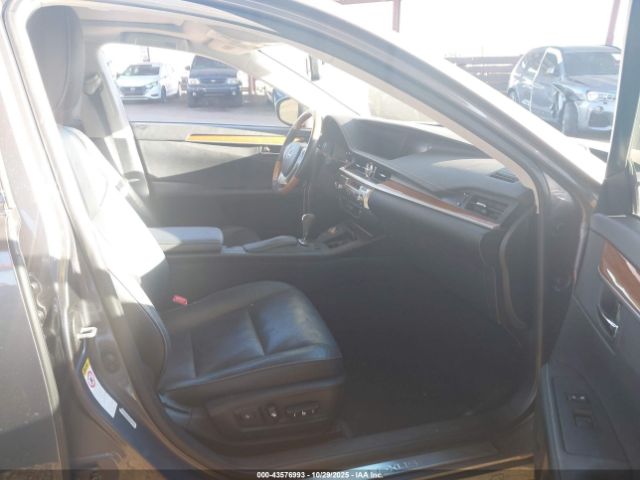 2014 LEXUS ES 300H JTHBW1GG9E2075709 Photo 4