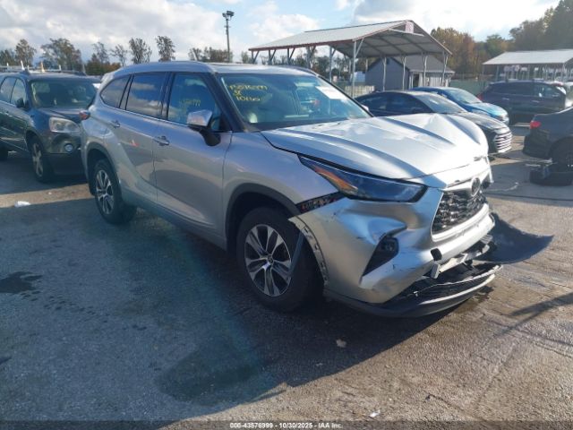 2022 TOYOTA HIGHLANDER 5TDGZRBH9NS219345