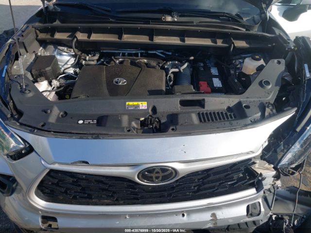 2022 TOYOTA HIGHLANDER 5TDGZRBH9NS219345 Photo 9