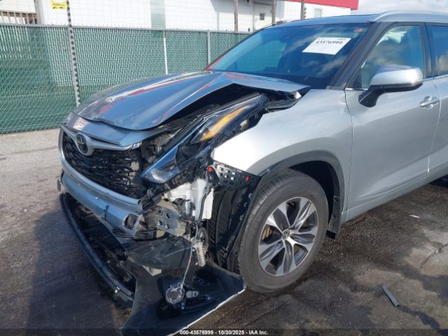 2022 TOYOTA HIGHLANDER 5TDGZRBH9NS219345 Photo 5