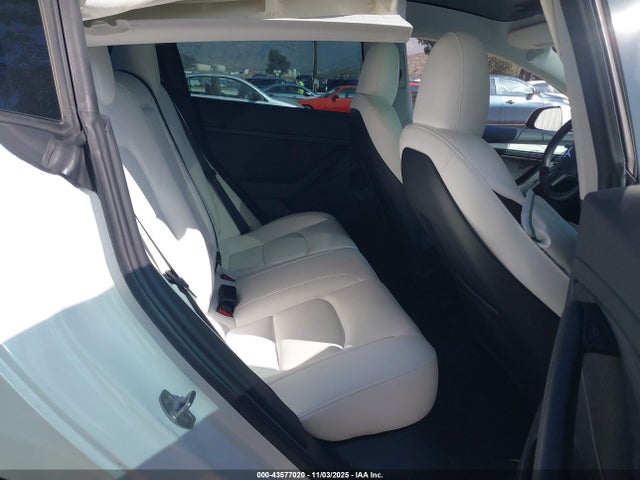 2023 TESLA MODEL 3 5YJ3E1EA8PF590093 Photo 7